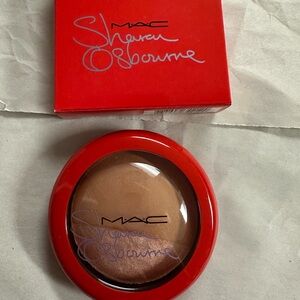 NEW MAC Cosmetics Sharon Osbourne Mineralize Skinfinish Limited Edition